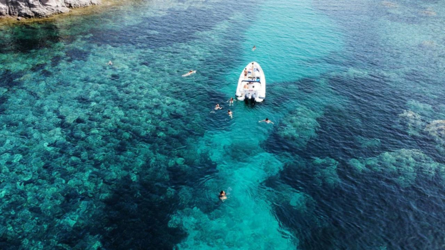<p>Boat trip with skipper in the turquoise sea of south west Sardinia</p><p><br></p>