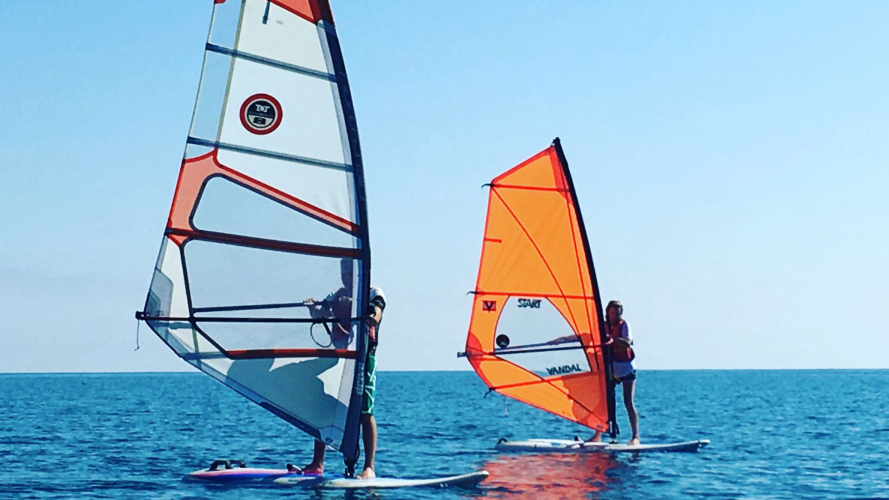 Actividades de windsurf en Barisardo