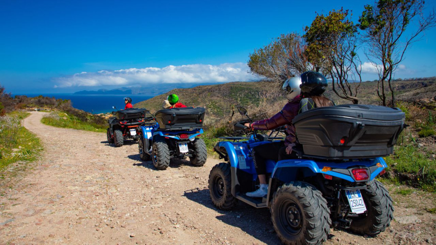 Randonnées en quad dans la nature du littoral de Bosa