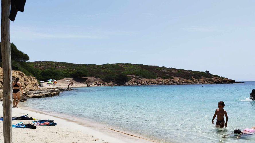 Parada en Cala Sabina en Asinara