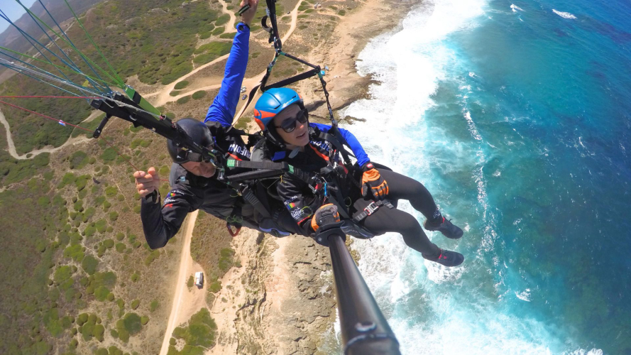 Tandem paragliding flight in Castelsardo
