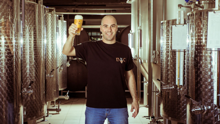 Visita al interior de la fábrica de cerveza del sur de Cerdeña