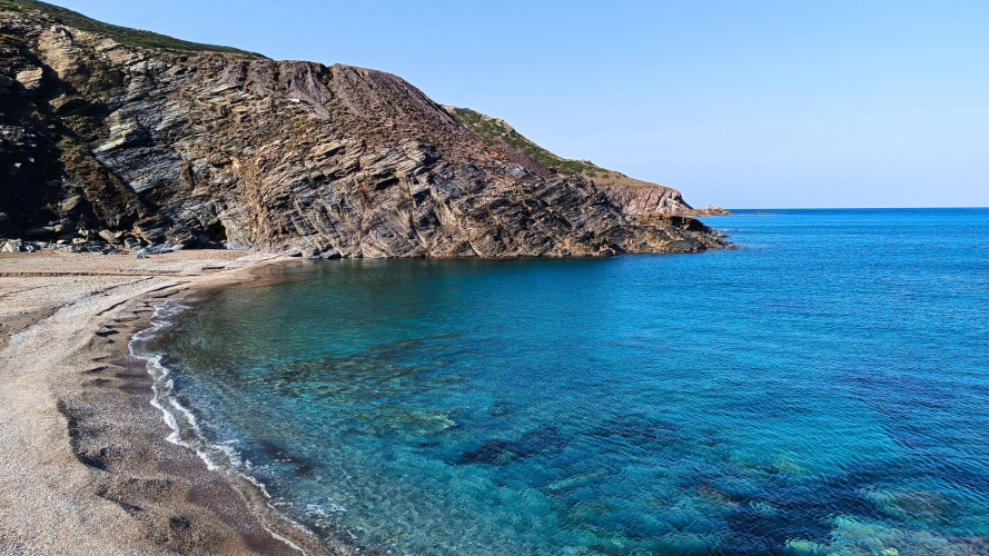 Plage de l'Argentiera dans le nord-ouest de la Sardaigne