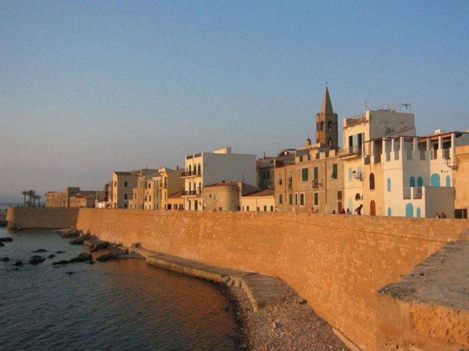 <p>Visite d’histoire et d’art à Alghero</p>