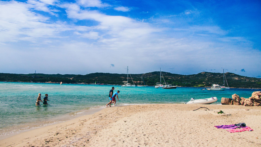 Playa de la isla de Piana