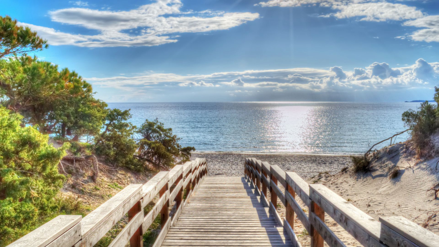 Maria Pia beach entrance in Alghero