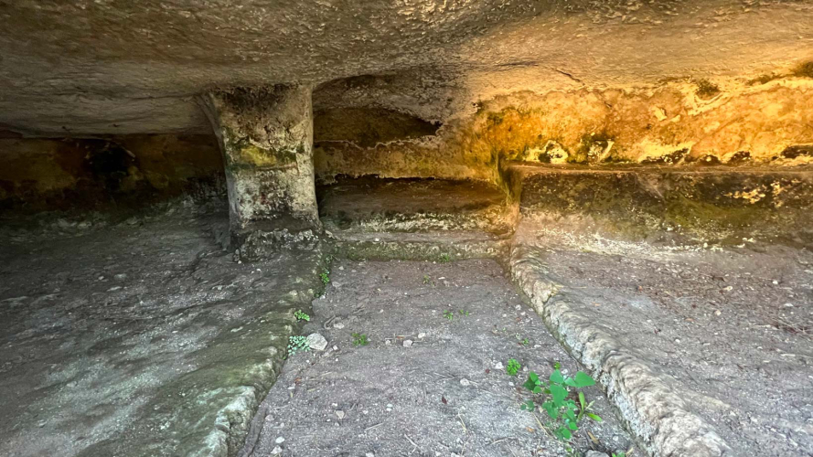 Detail of archaeological structures at the su Crocifissu Mannu site