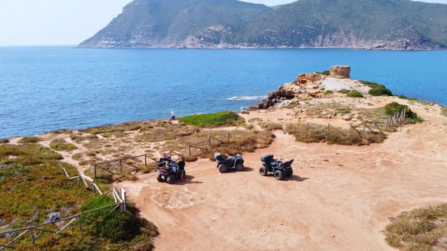 Quad in tour nel territorio di Alghero fra terra e mare