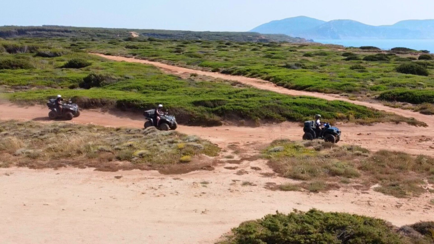 Quad in tour nel territorio di Alghero fra terra e mare