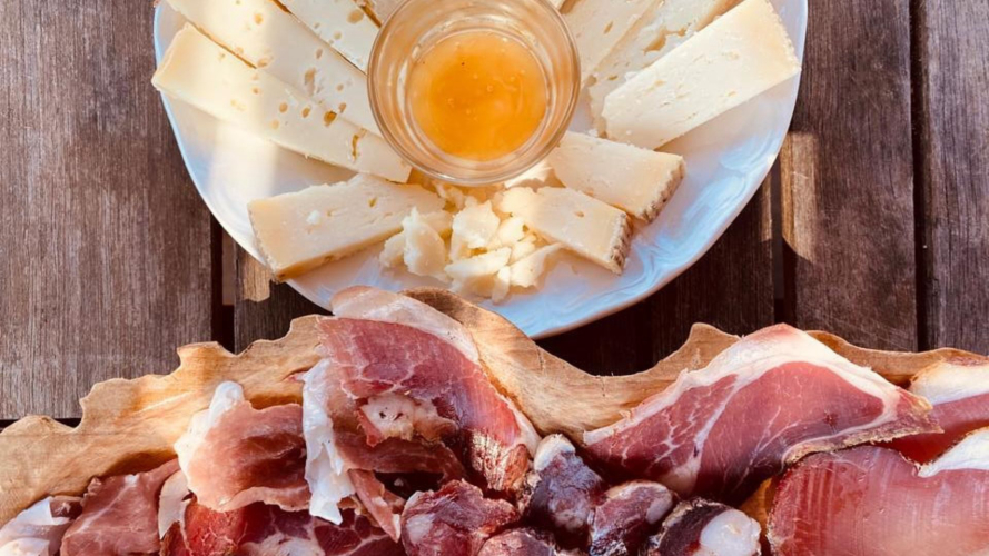 Tabla de embutidos y quesos de Seulo