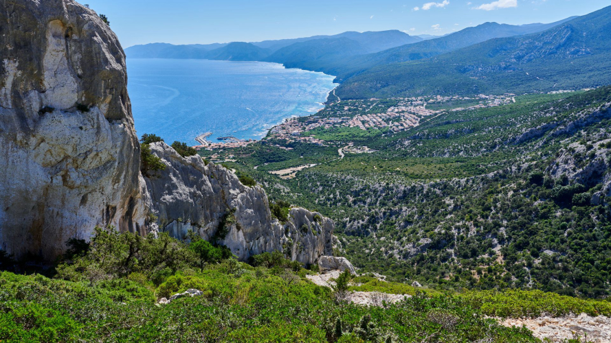 Blick auf den Golf von Orosei während des Ausritts für Anfänger