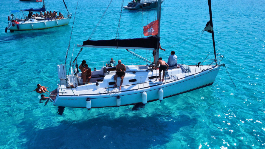 Sailboat during the tour of Asinara