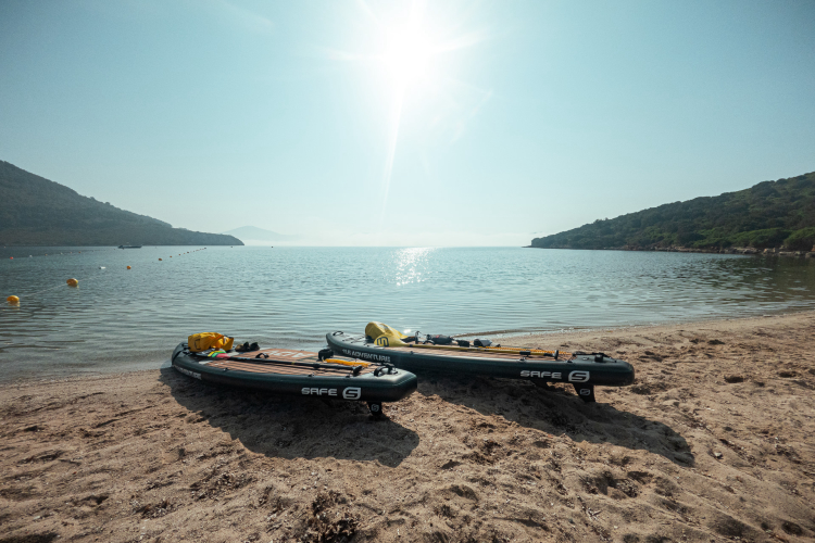 Tavole da SUP utilizzate per il tour a Porto Conte