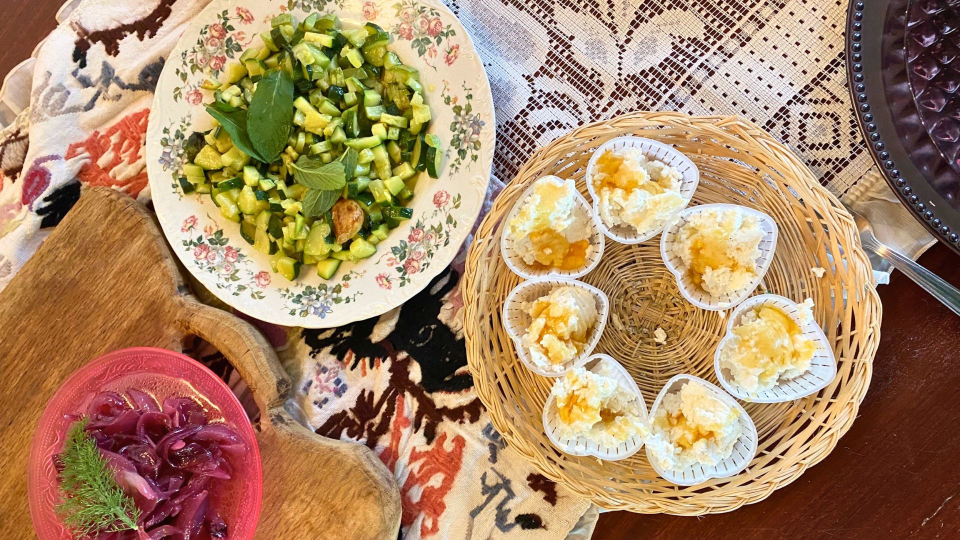 Atelier de pain carasau à Olbia, avec dégustation de vin de Cannonau et de produits locaux