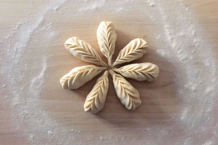 Culurgiones realizzati durante il labortorio di pasta fresca a Mamoiada