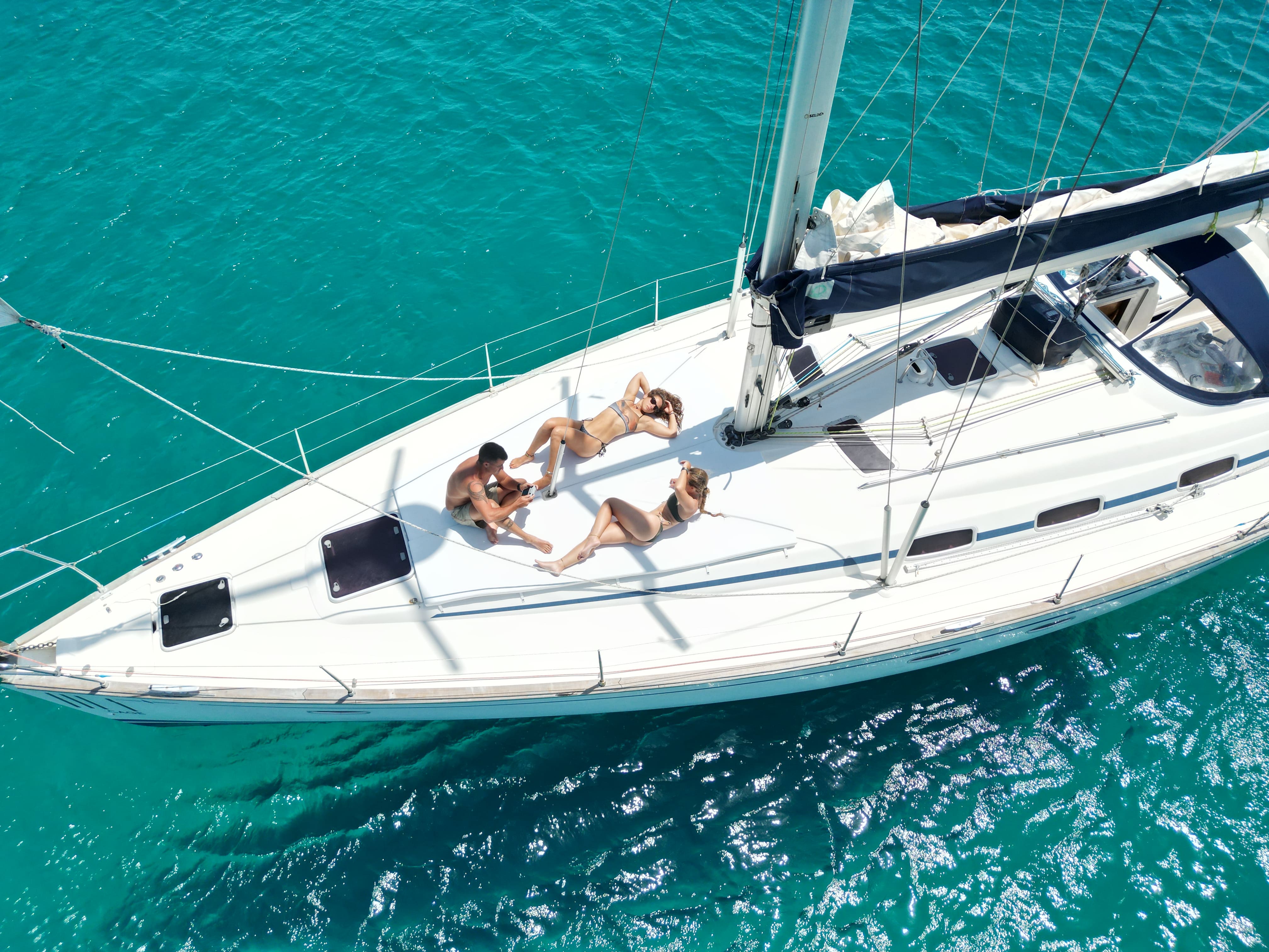 Segeltour zwischen Sant'Antioco und Carloforte mit Mittagessen
