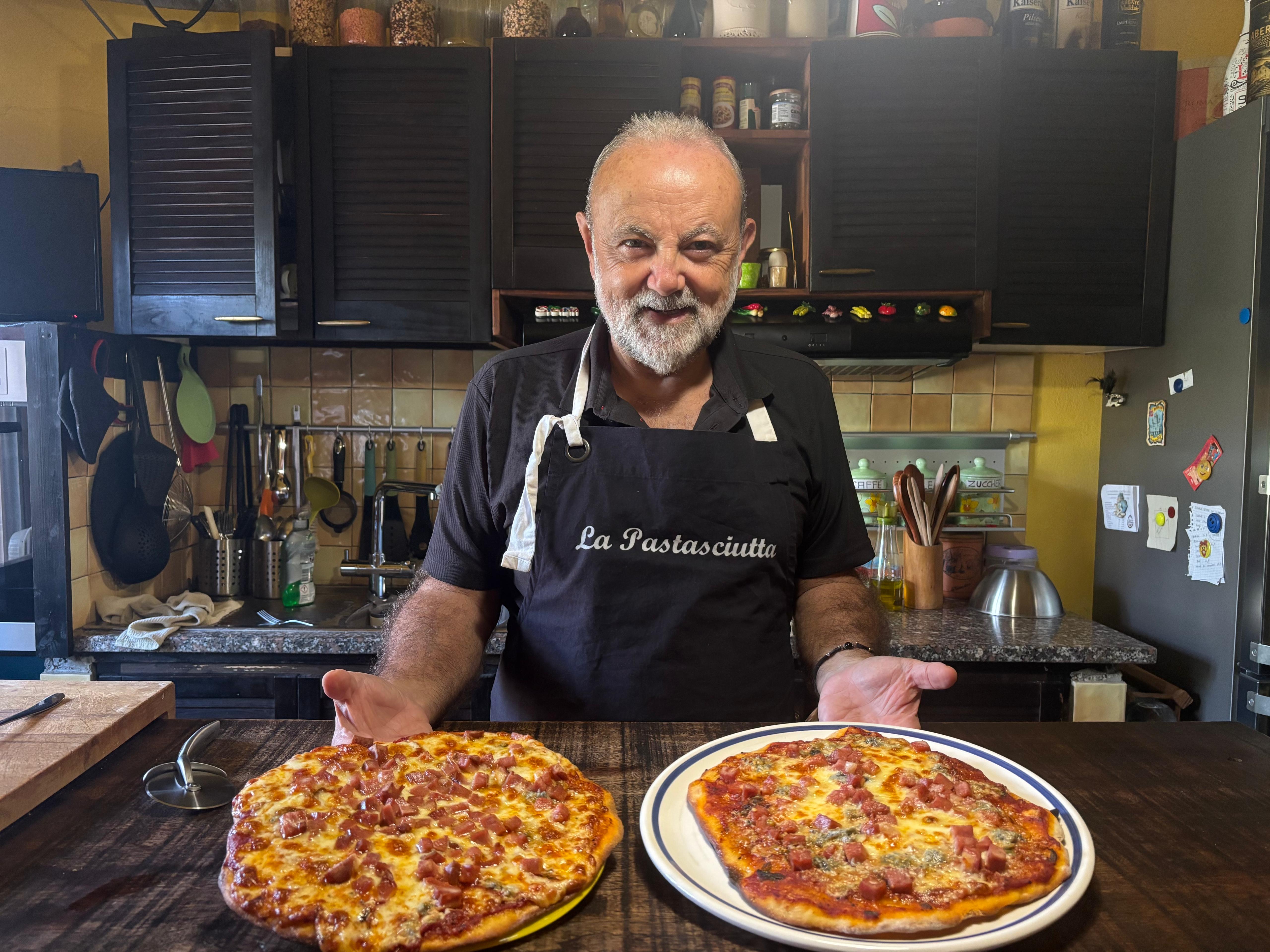 Preparation of personalized pizzas during the workshop in Quartu